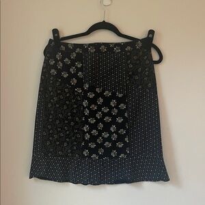 LOFT Black and White Floral A-Line Skirt